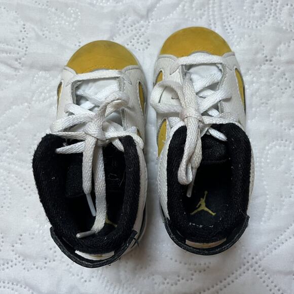Nike Air Jordan 6 Retro Sneakers Size 6 - Picture 10 of 10